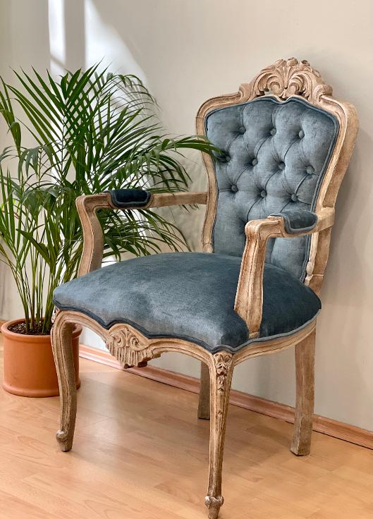 Πολυθρόνα με ORIGINAL Chalk Paint και DARK WAX Annie Sloan – Δημιουργία Queen’s Crown